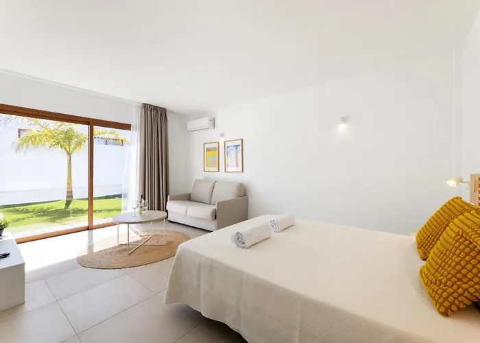Altos Blanca 8a By Escape